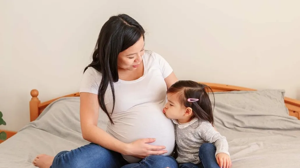 Having Babies After 35: Risks, Considerations, and Celebrating Midlife Pregnancies