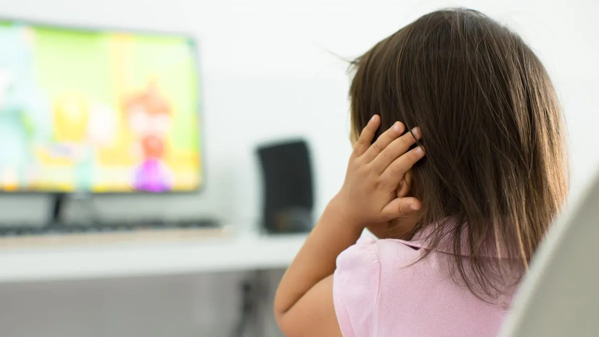 Screen Time in Infants Linked to Sensory Differences in Toddlerhood: A Close Look at Recent Findings