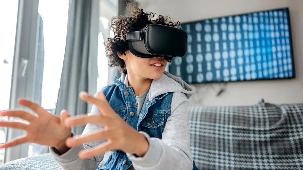 Understanding the Impacts of VR Technology on Children: A Guide for Parents