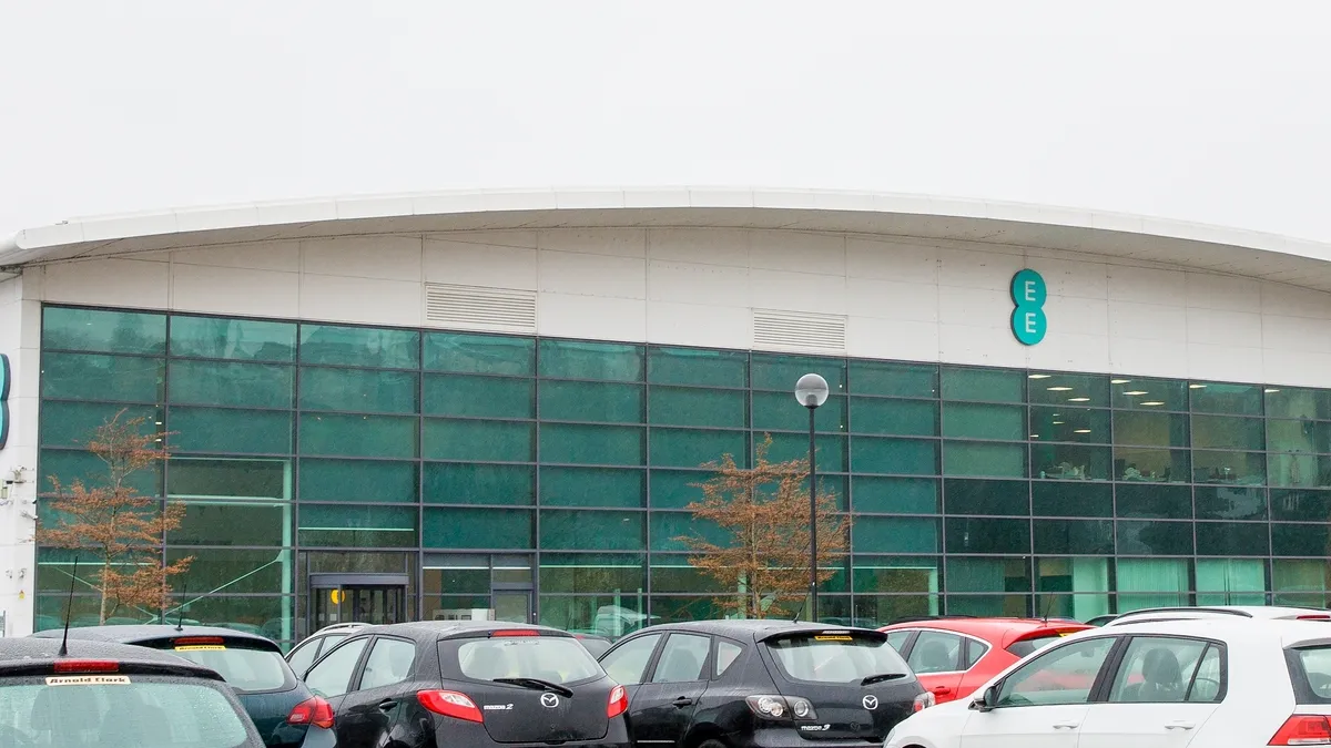 EE Greenock Call Centre Relocation: A Move Towards Better Working Conditions