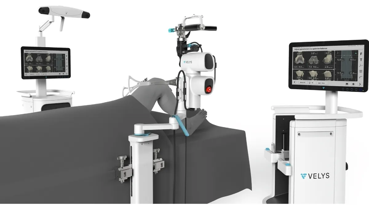 Robotic-Assisted Surgery and Surgical Navigation in Total Hip Arthroplasty: Analyzing the Risk of Periprosthetic Joint Infection